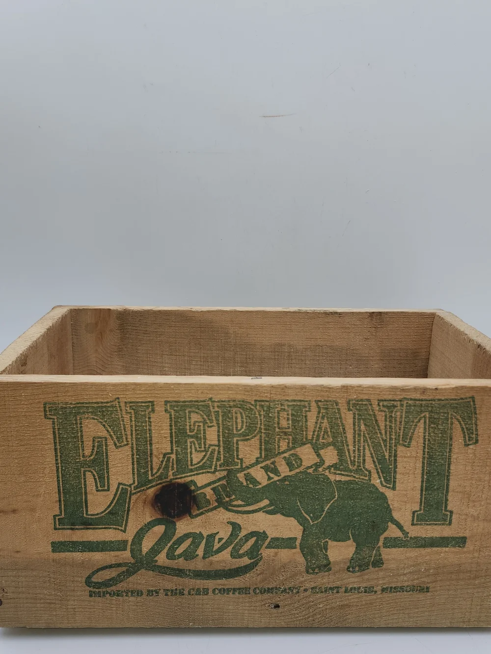 ELEPHANT BRAND JAVA COFFEE ST LOUIS MISSOURI C & B COFFEE CO. WOOD CRATE RARE